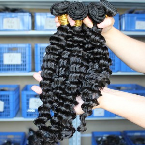 Natural Color Deep Wave Peruvian Virgin Human Hair Weave 4pcs Bundles